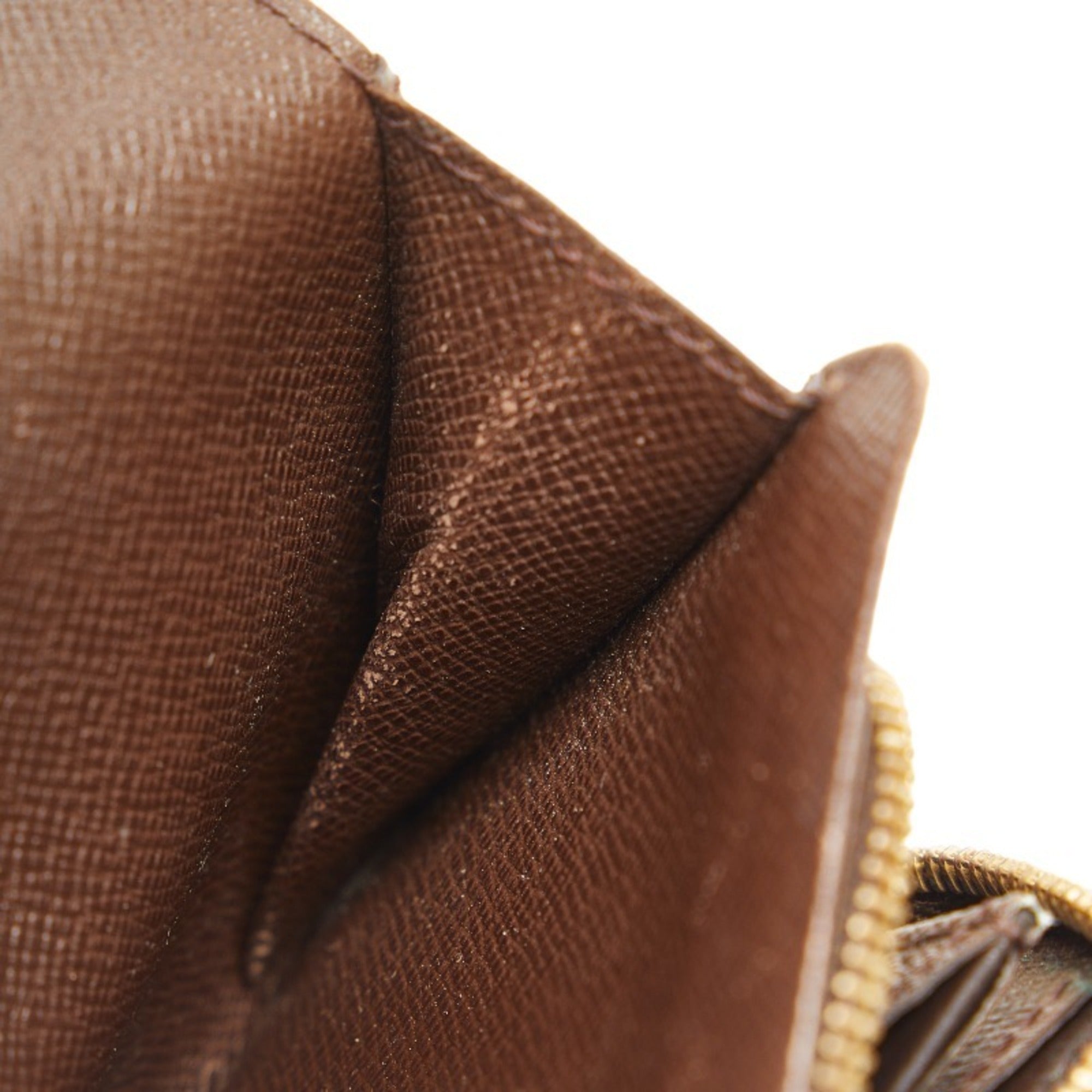 LO-LV bags 1850
