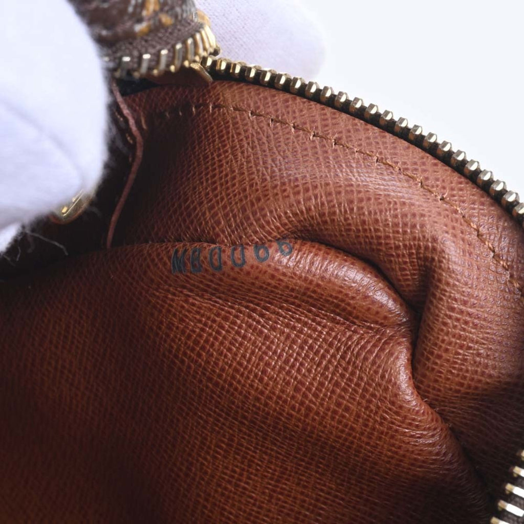 LO-LV bags 3674