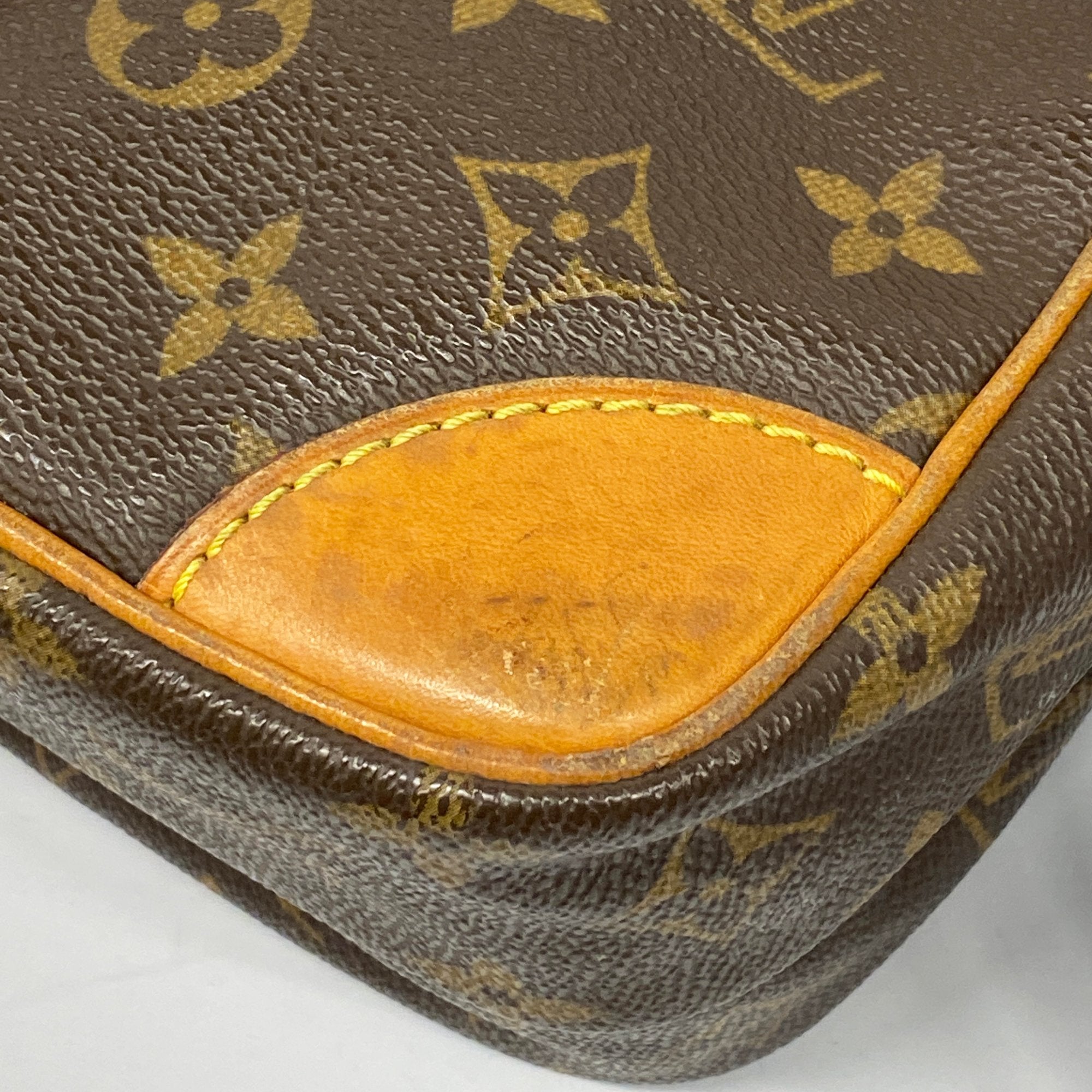 LO-LV bags 3205