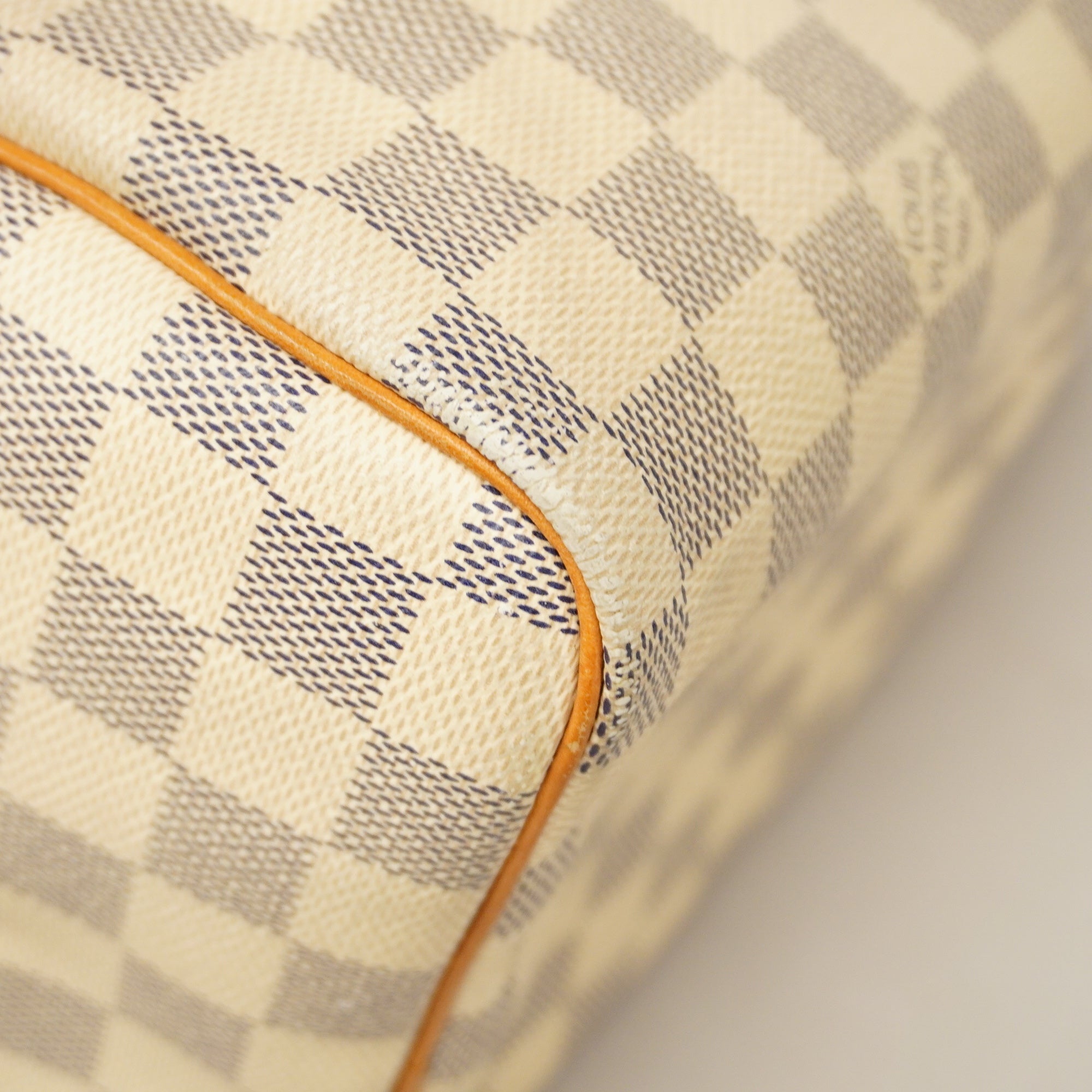 LO-LV bags 13312