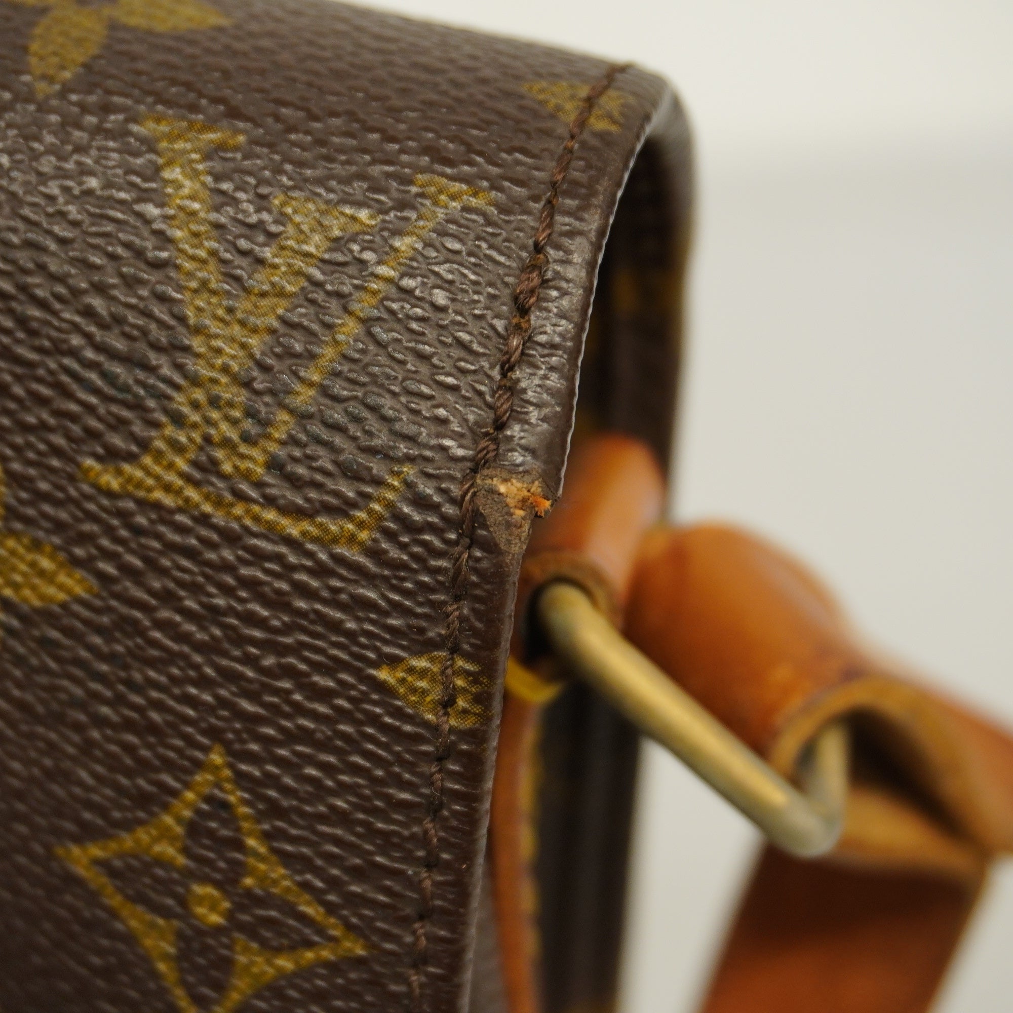 LO-LV bags 3212