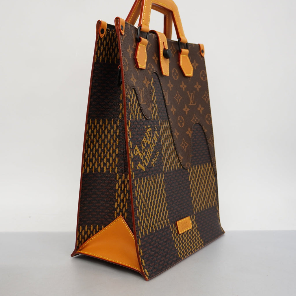 LO-LV bags 3194
