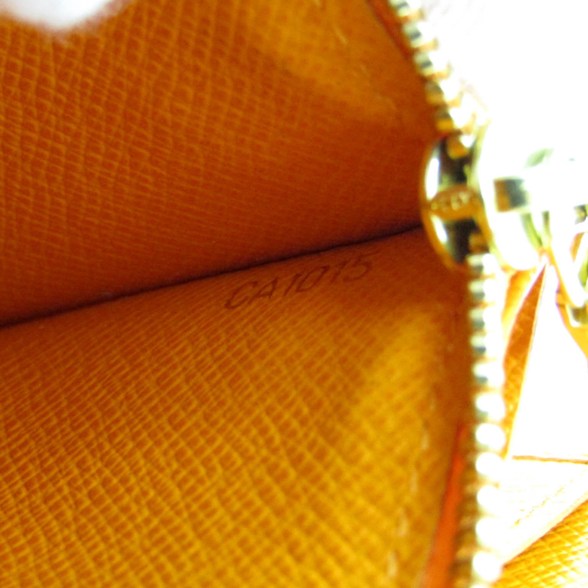 LO-LV bags 7011
