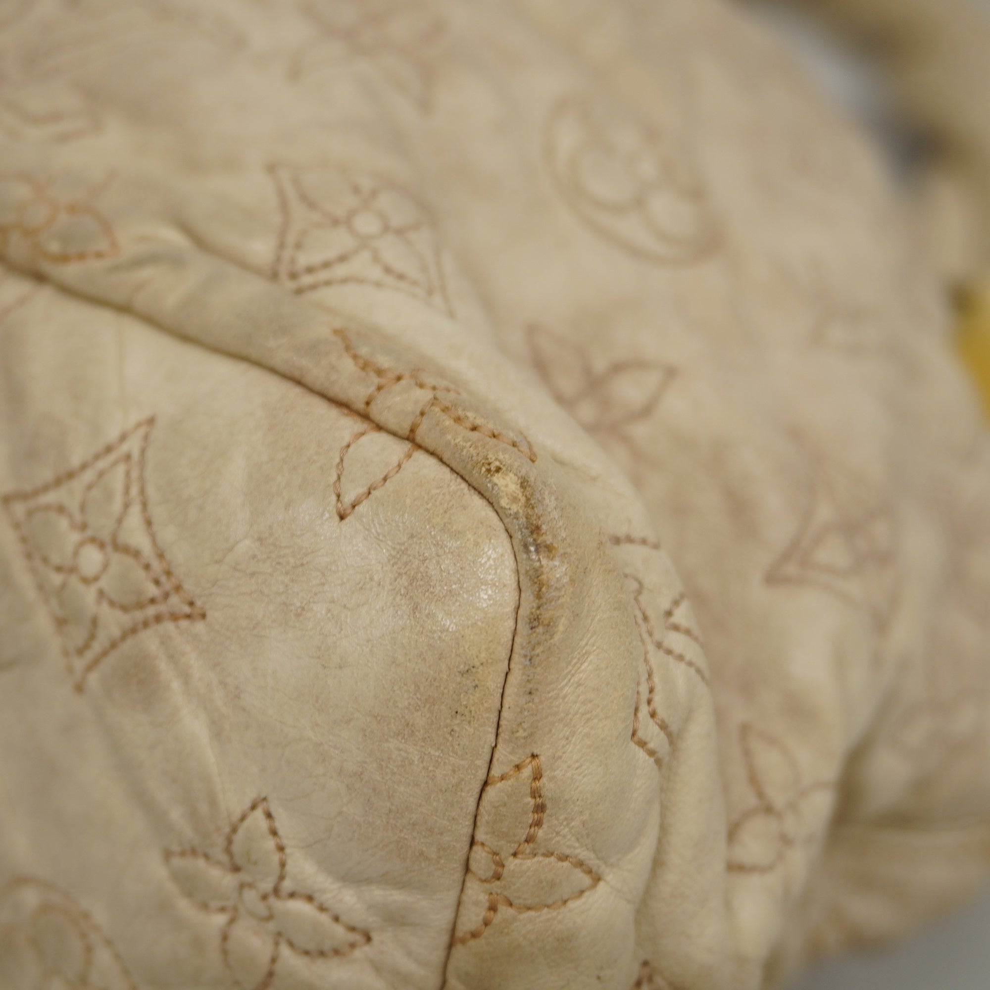 LO-LV bags 3297