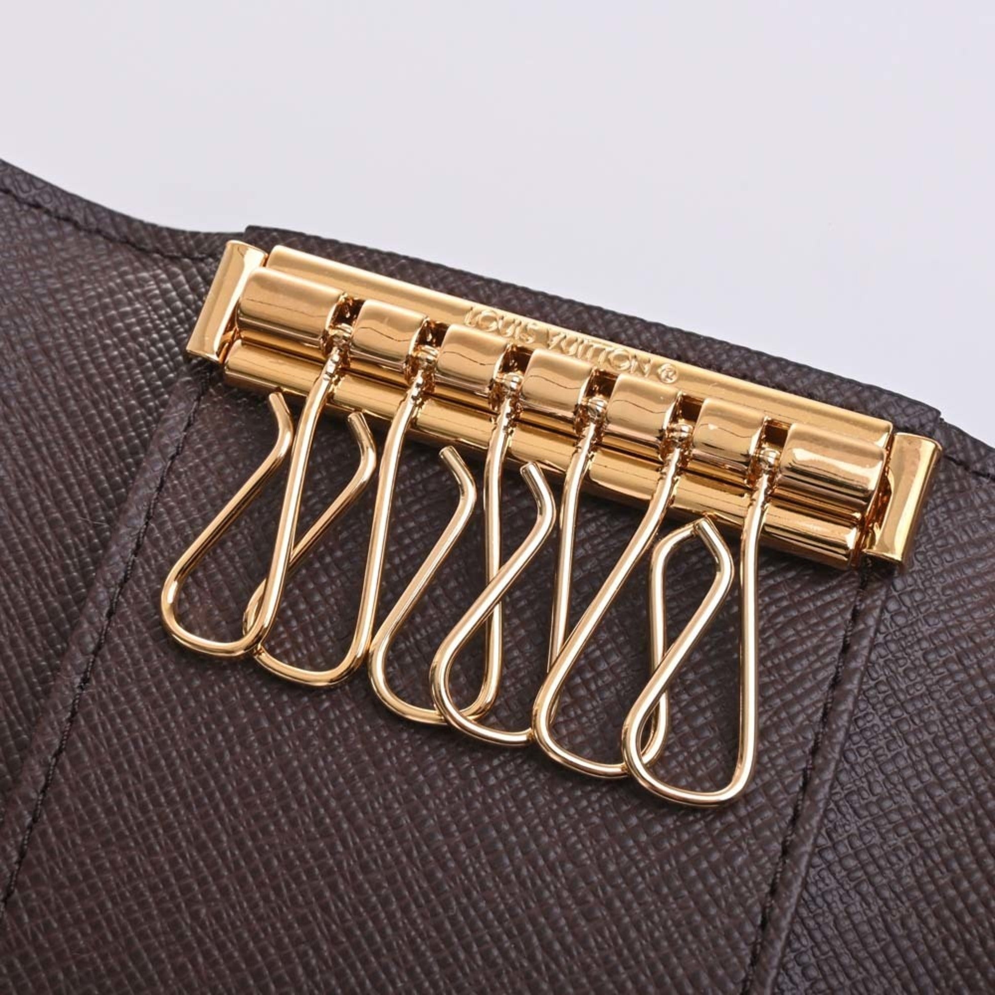 LO-LV bags 1735