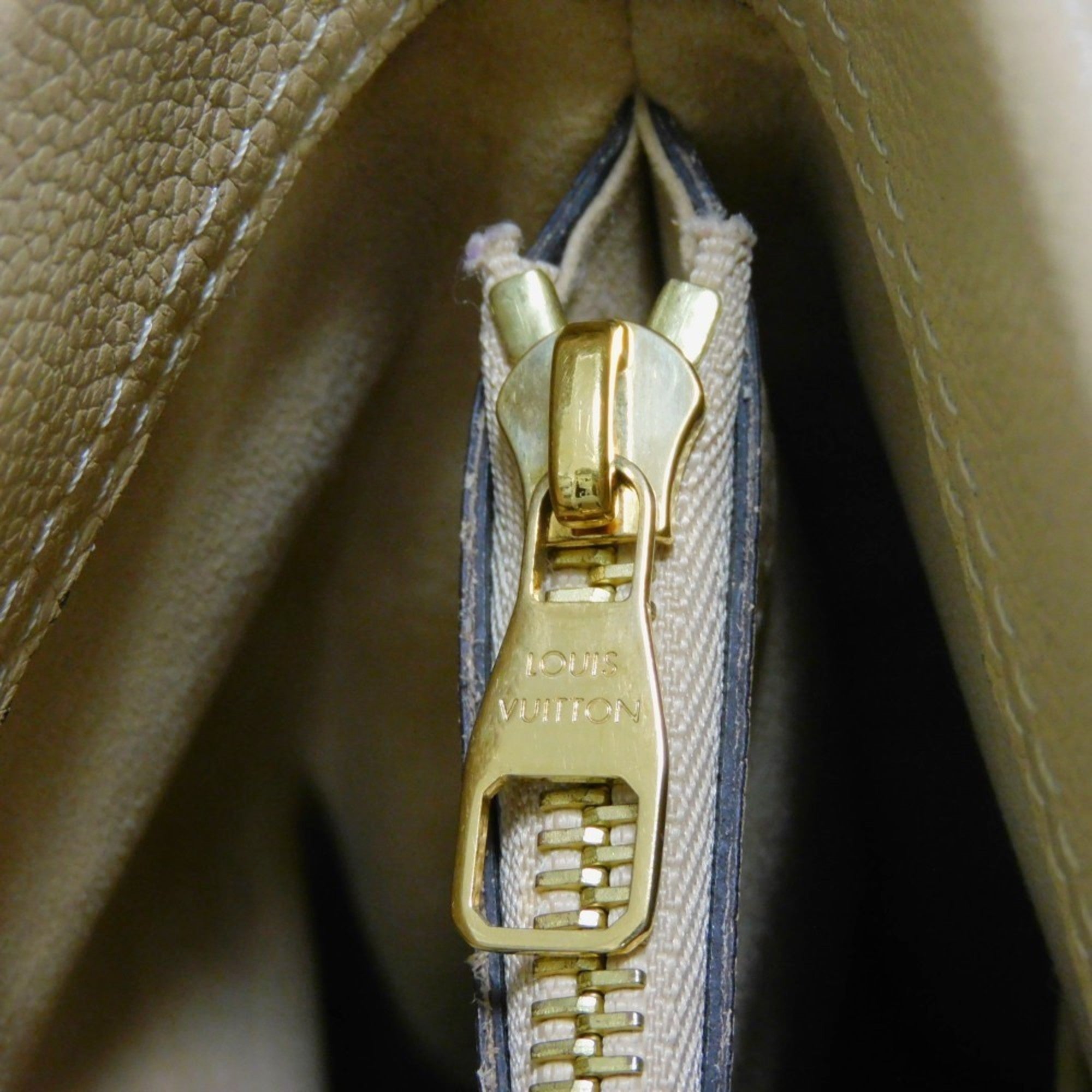 LO-LV bags 3710