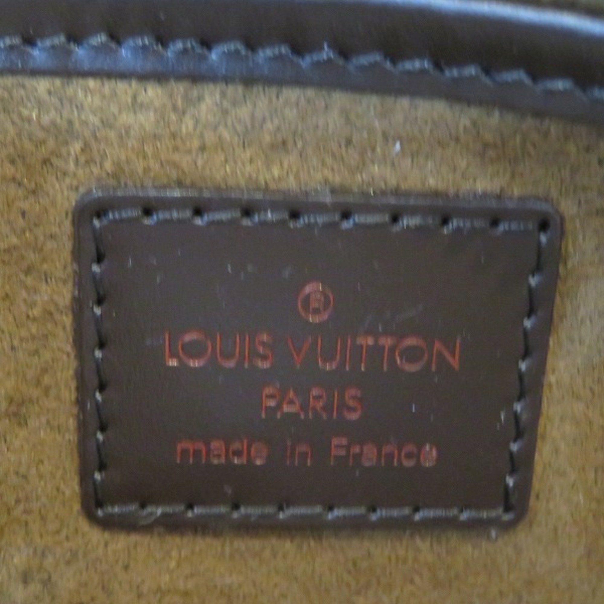 LO-LV bags 1882