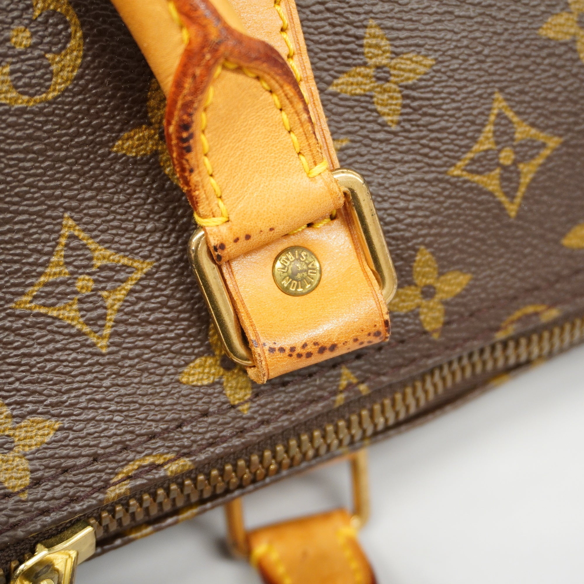 LO-LV bags 3243