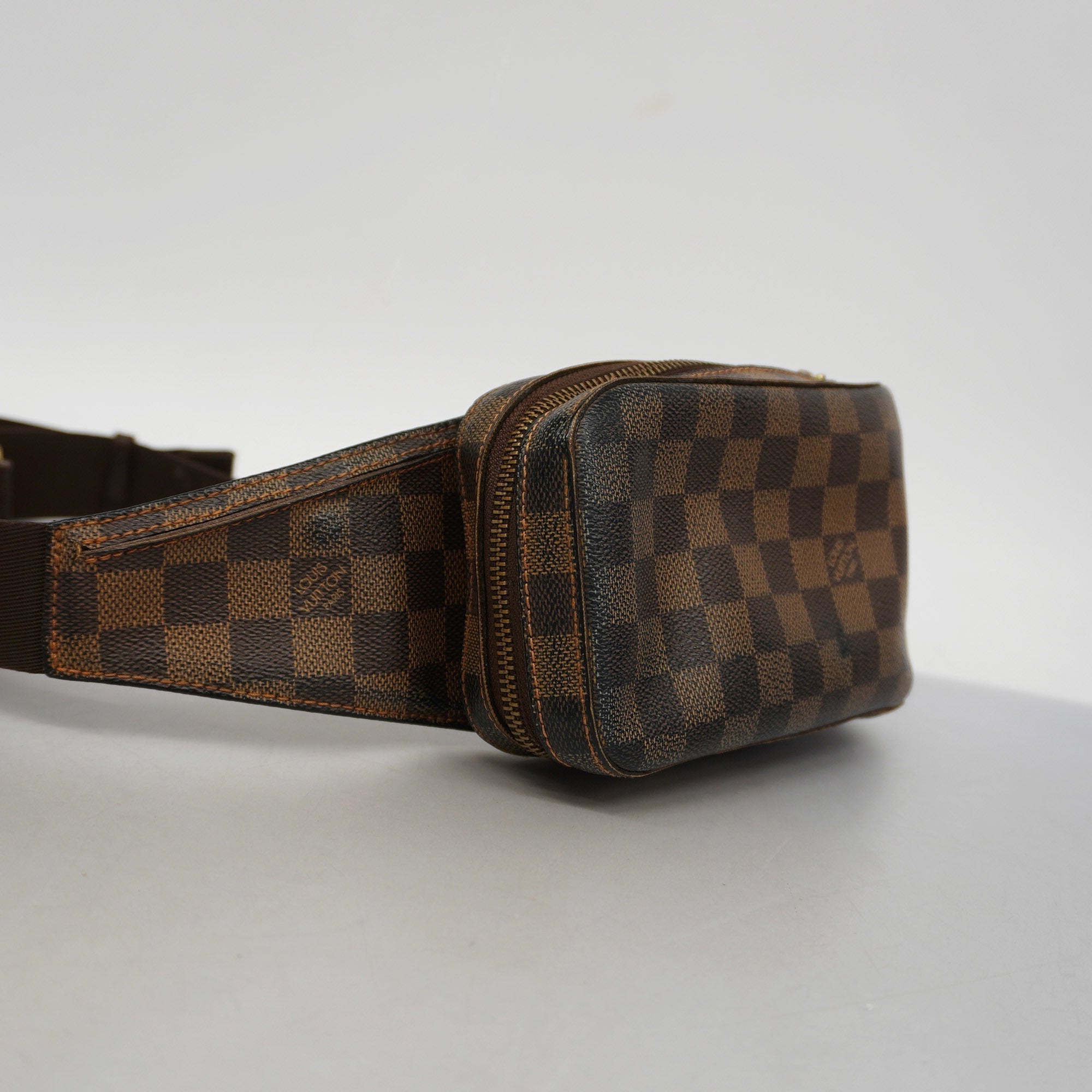 LO-LV bags 3149