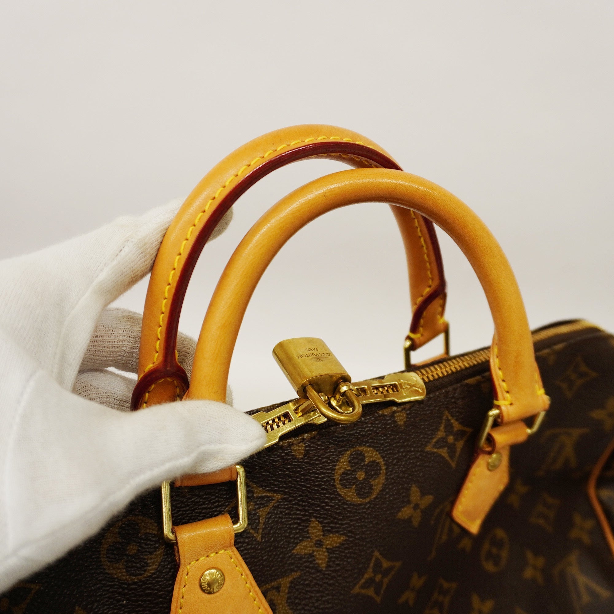 LO-LV bags 3335