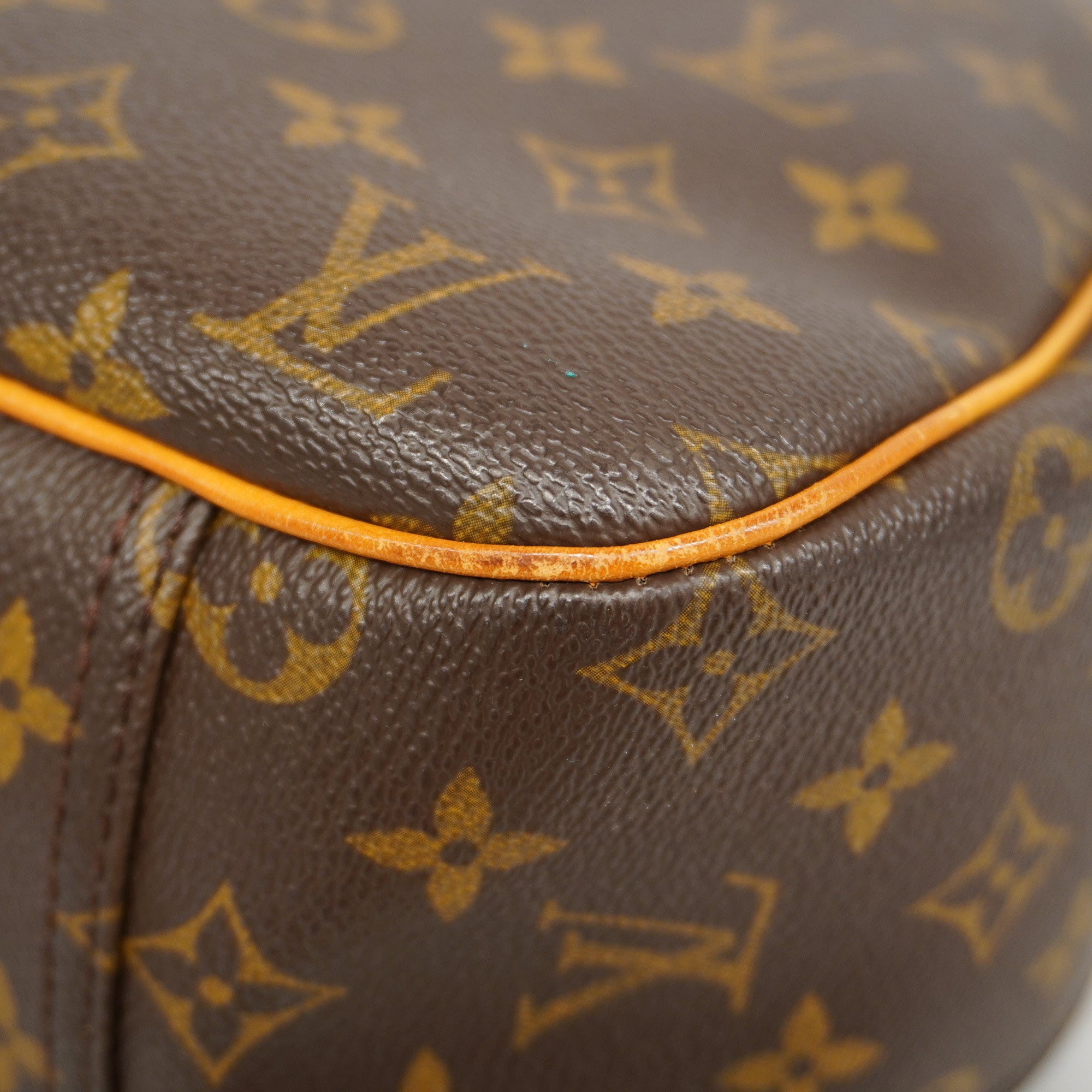 LO-LV bags 3230