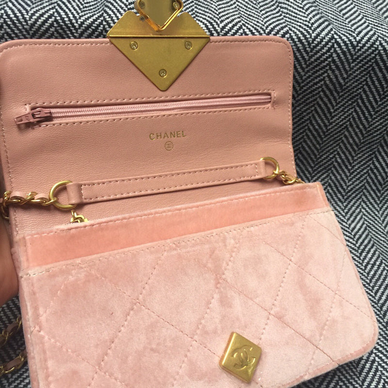 LO - CHL Bags - 3738