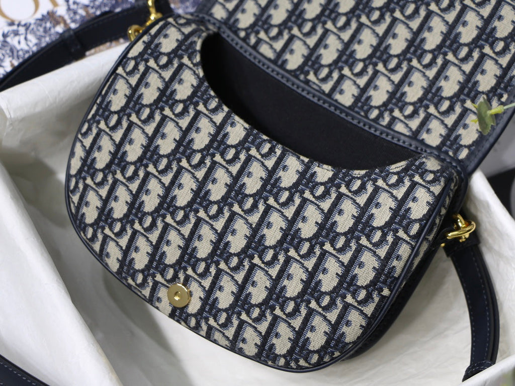 MEDIUM CD BOBBY 22CM BLUE OBLIQUE EMBROIDEDERED CANVAS GOLD HARDWARE