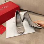 TROMPETTE PUMPS IN TAUPE SILK CRYSTAL BUCKLE