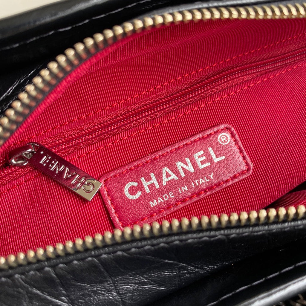 CC ABRIELLE MINI 20 HOBO BAG IN BLACK CALFSKIN