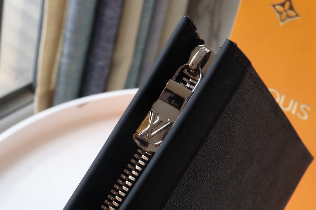 LV Pochette Voyage MM Grey Monogram Canvas 224227