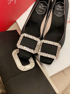 TROMPETTE PUMPS IN BLACK SILK CRYSTAL BUCKLE
