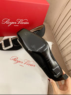TROMPETTE PUMPS IN BLACK SILK CRYSTAL BUCKLE