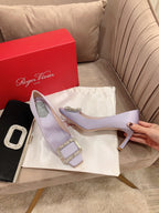 TROMPETTE PUMPS IN LIGHT PURPLE SILK CRYSTAL BUCKLE