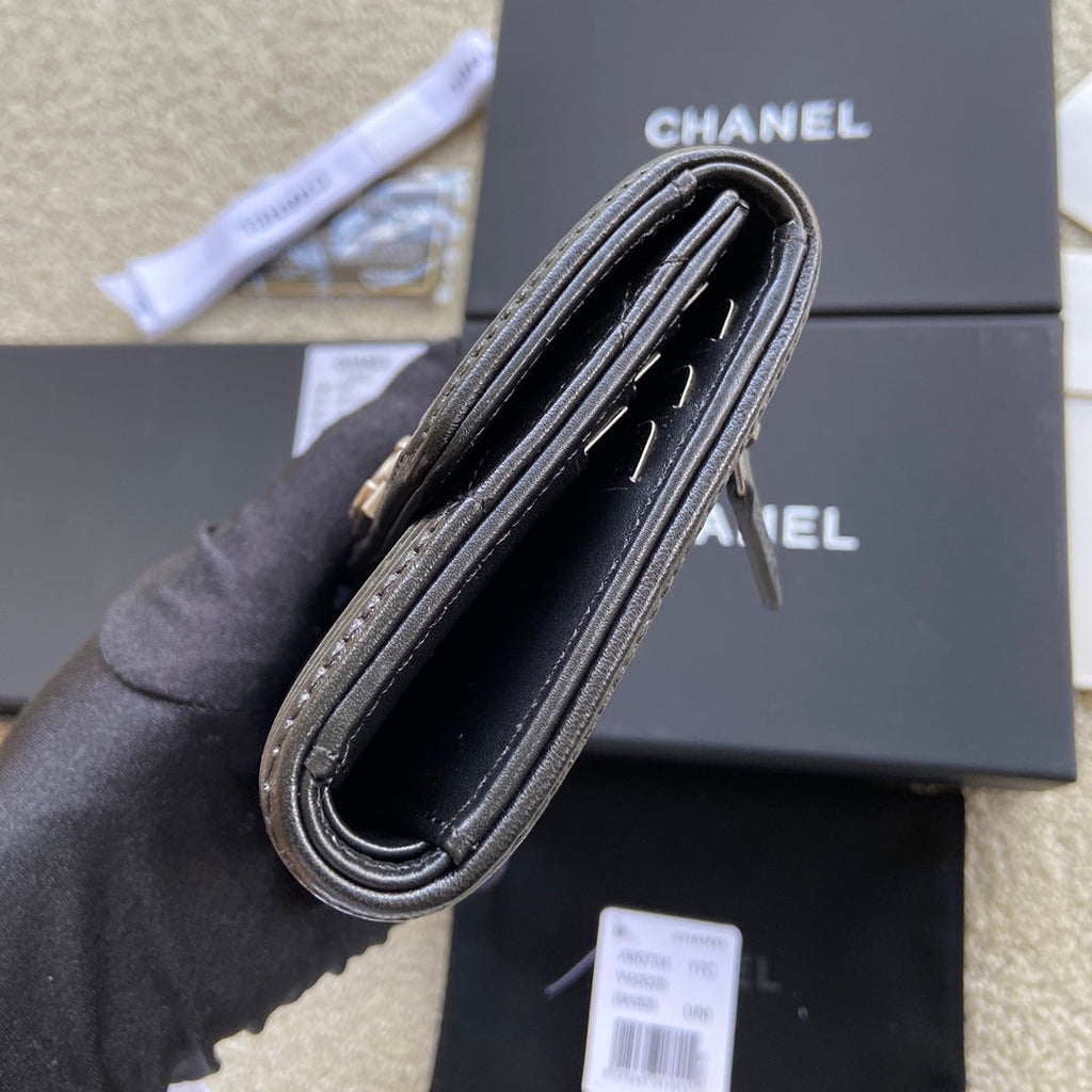 CC Boy Small Flap Wallet Black Sheepskin Sliver Steel 156526