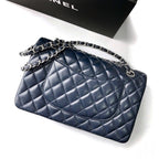 CC CLASSIC FLAP BAG 25 IN NAVY BLUE LAMBSKIN SILVER HARDWARE