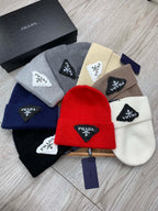 BEANIE HAT IN MEDIUM BROWN WOOL 431354