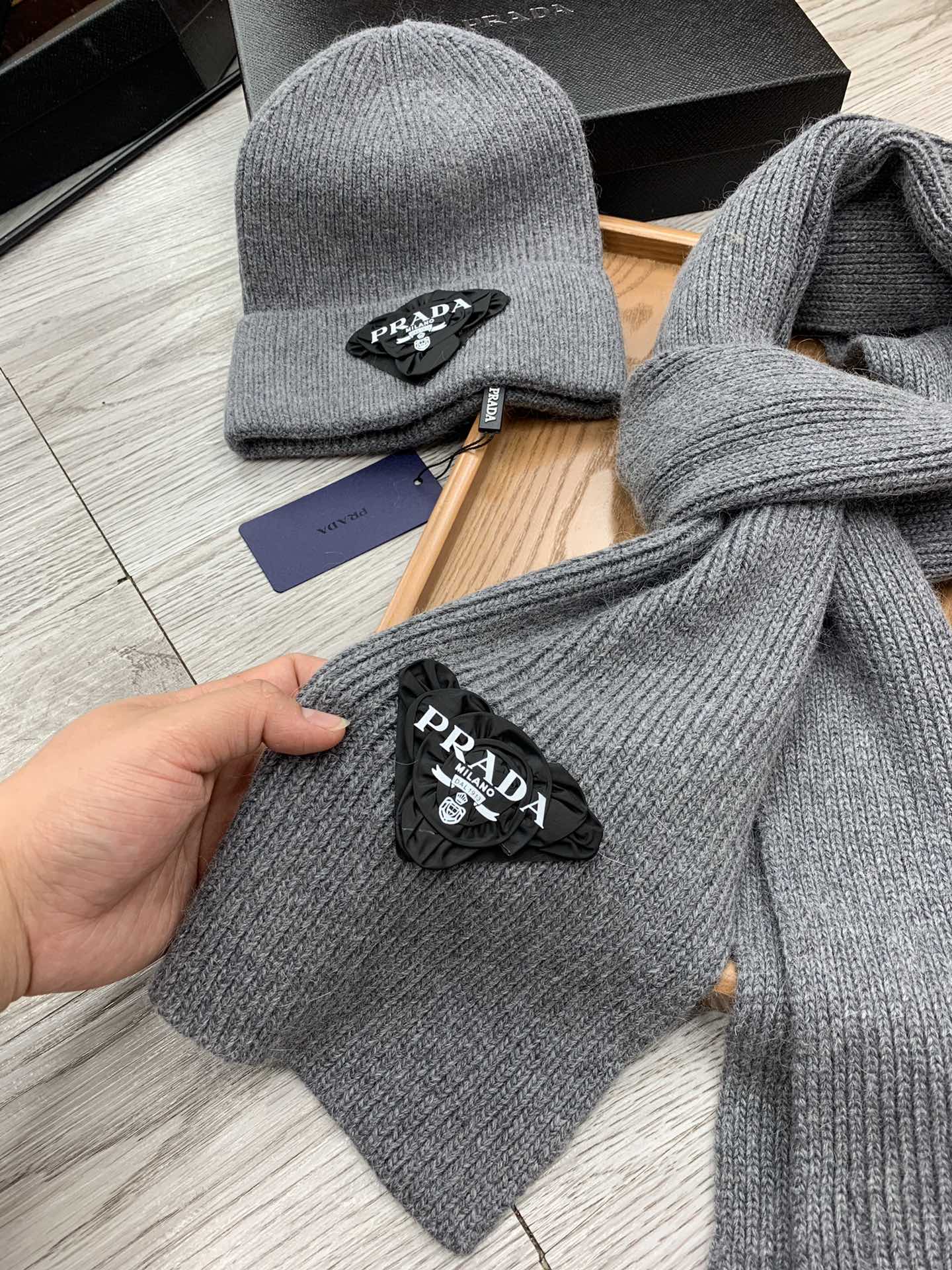 SET SCARF AND HAT IN MO GRAY WOOL AND RABBIT FUR 386078