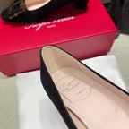 BELLE VIVIER PUMPS IN BLACK SUEDE TORTOISESHELL BUCKLE