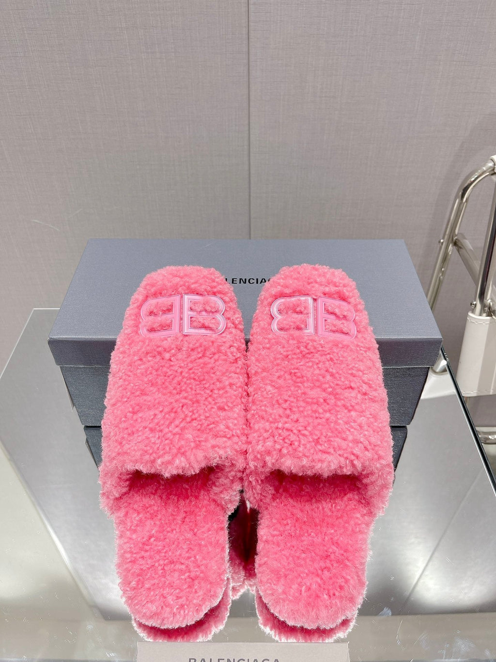 BALENCIAGA 25S MULES IN PINK WOOL WITH LOGO