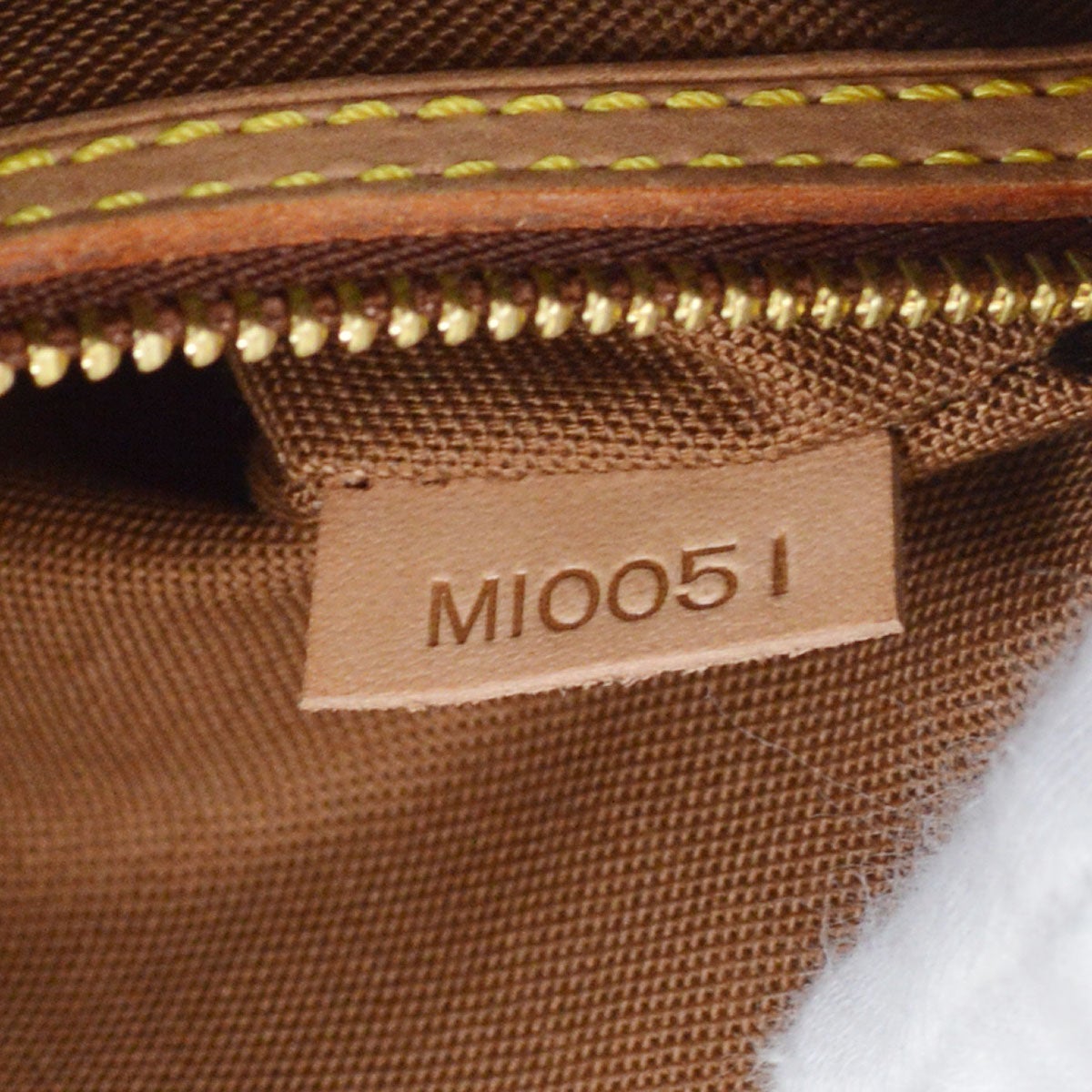 LO-LV bags 7994