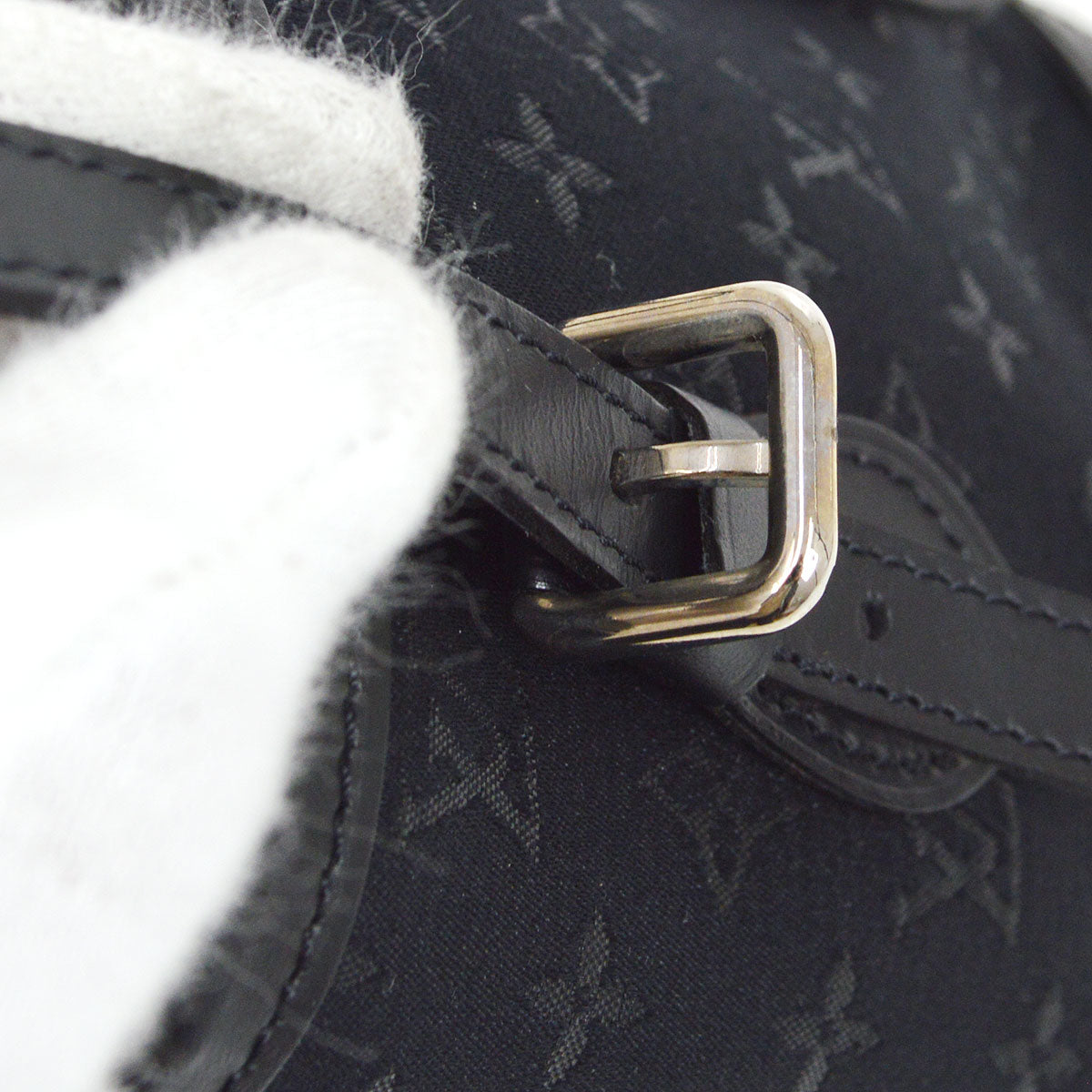 LO-LV bags 11632