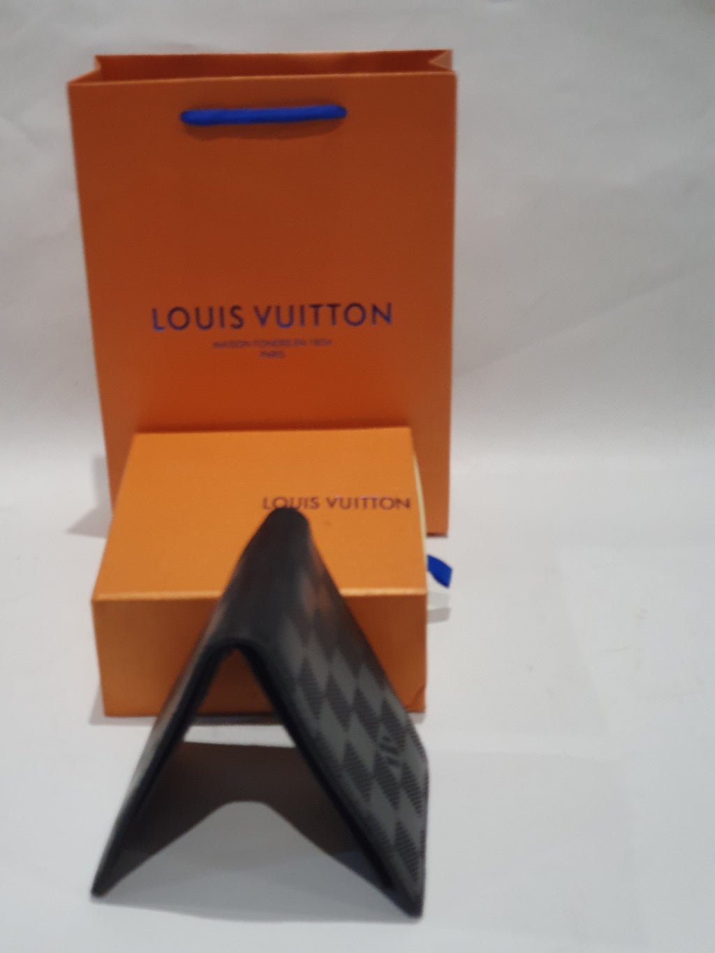 LO-LV bags 2910