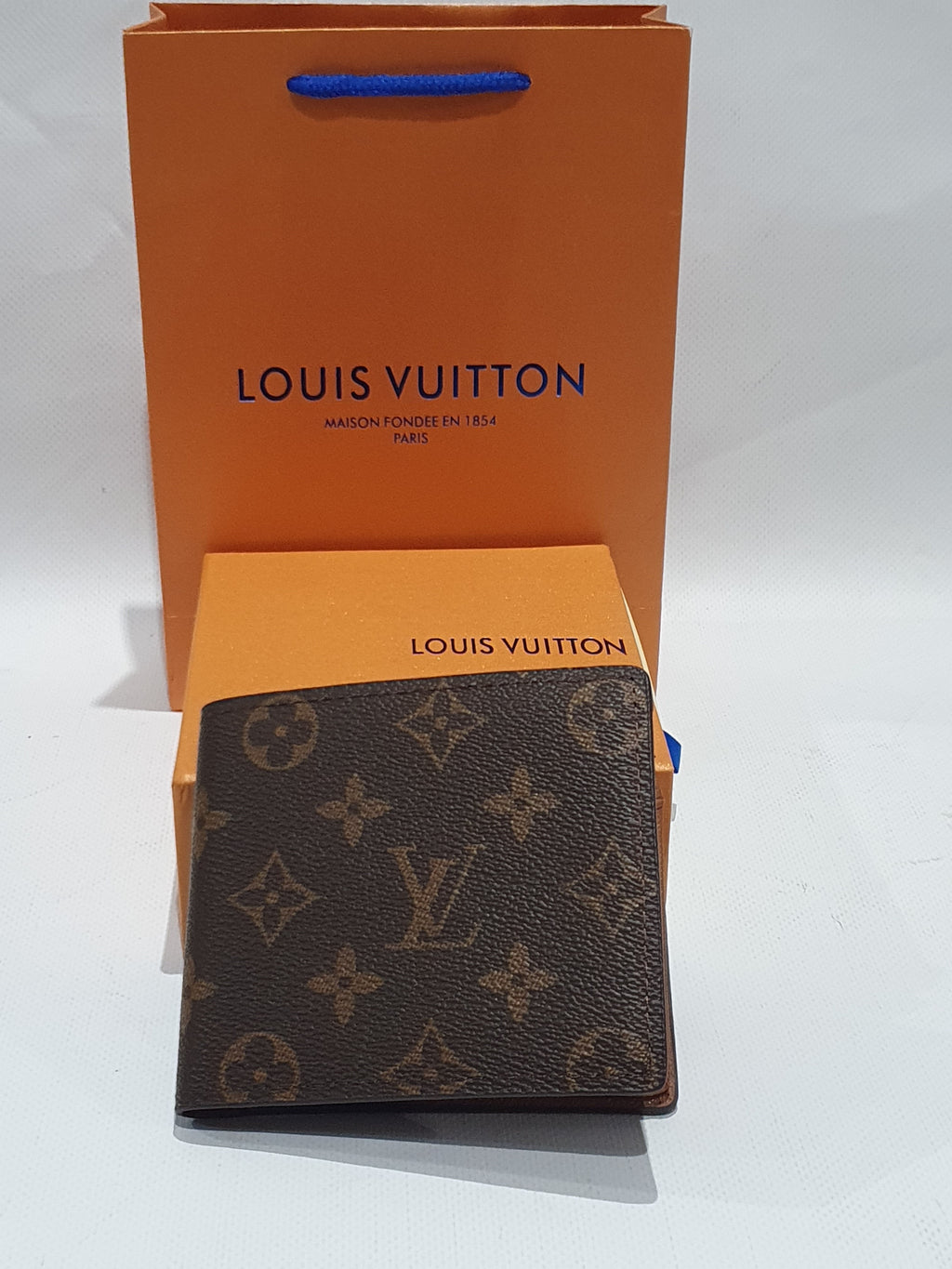LO-LV bags 2907