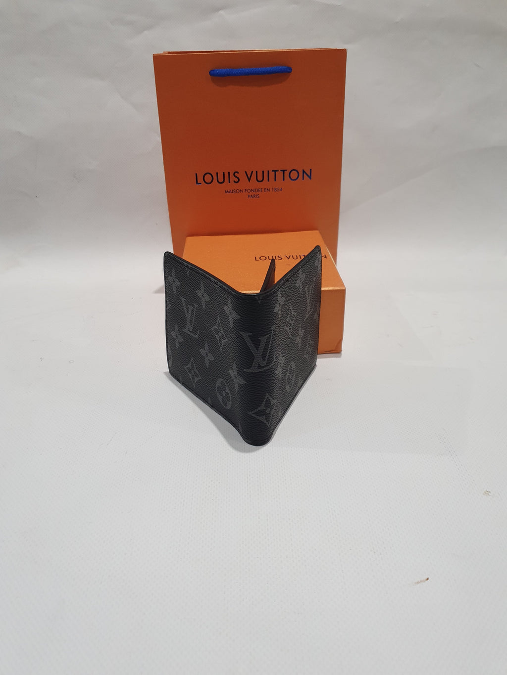 LO-LV bags 2906