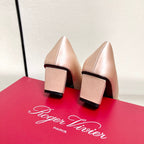 BELLE VIVIER PUMPS IN BEIGE SILK