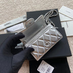 CC 24 Classic Wallet On Chain 11cm Silver Sheepskin  156514