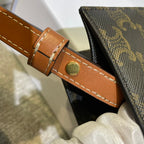 TRIOMPHE  32 BLUE IN PATTERN CALFSKIN