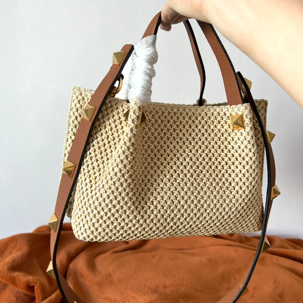 Valentino Spring and Summer Tote Bag Beige Raffia 552570