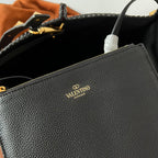 Valentino Spring and Summer 35 Tote Bag Black Raffia 552573