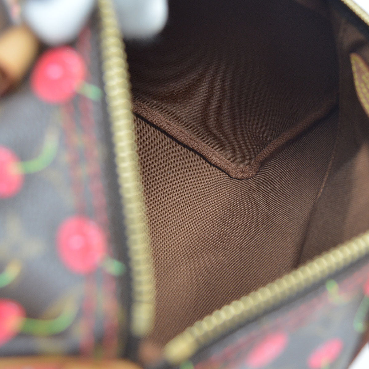 LO-LV bags 13317
