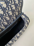 medium cd east west bobby 22cm blue oblique canvas