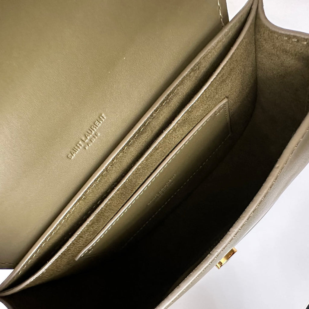 KAIA 18 HANDBAG IN ARMY GREEN CALFSKIN