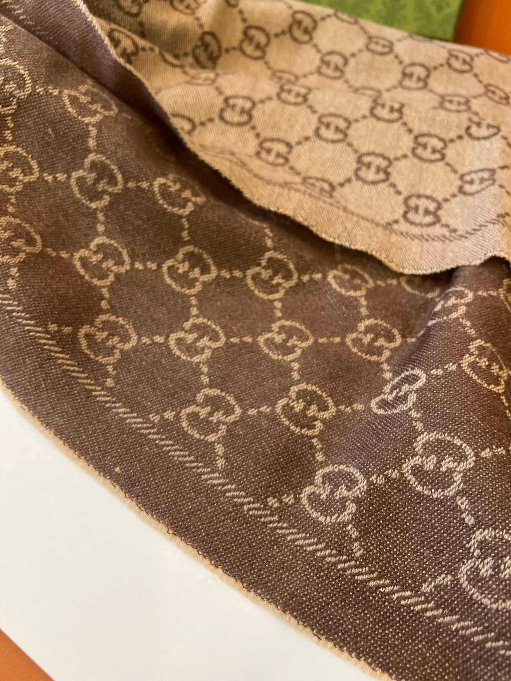 GUCCI 25S SCARF 180 IN WOOL 644859