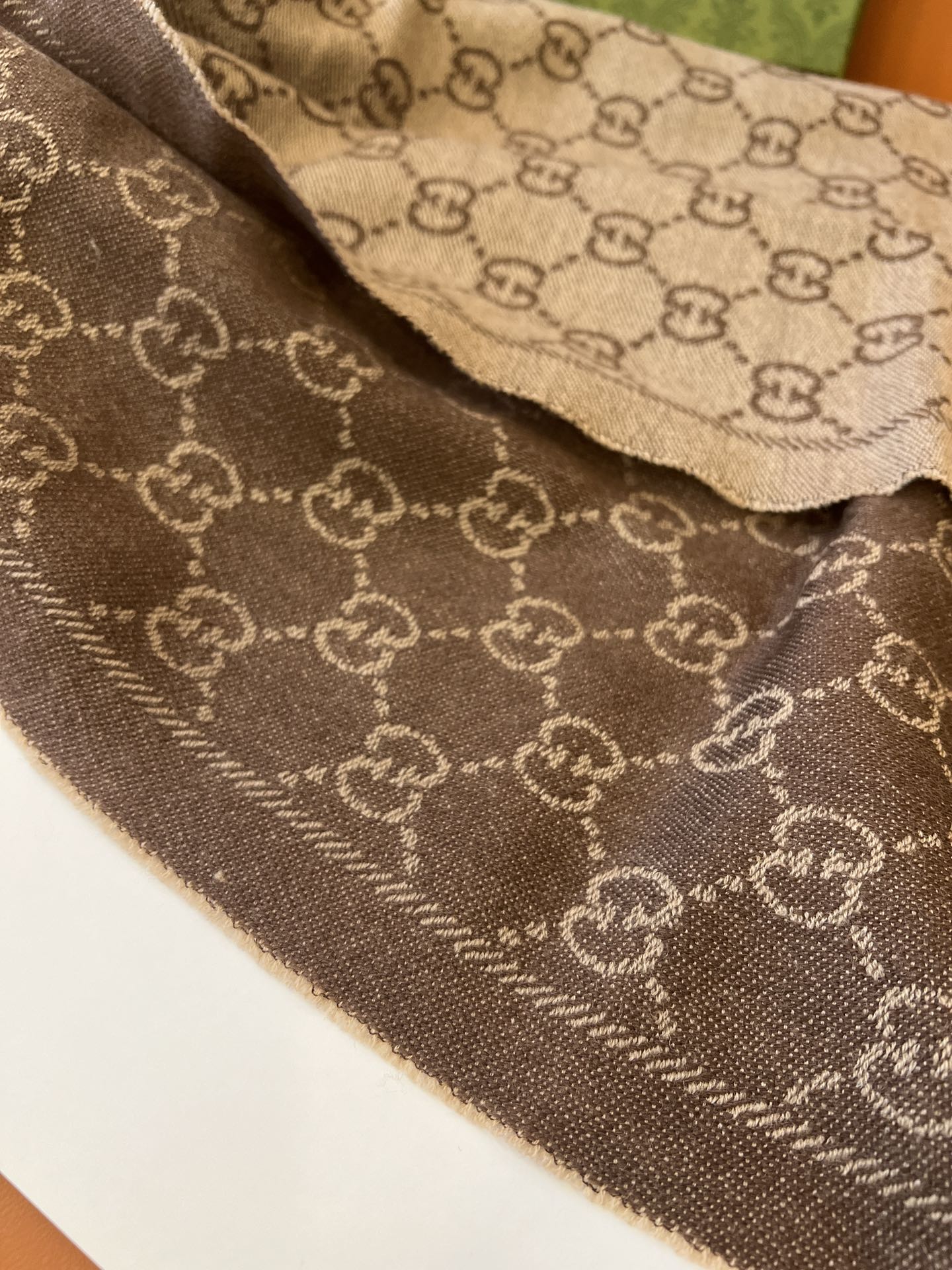 GUCCI 25S SCARF 180 IN WOOL 644859