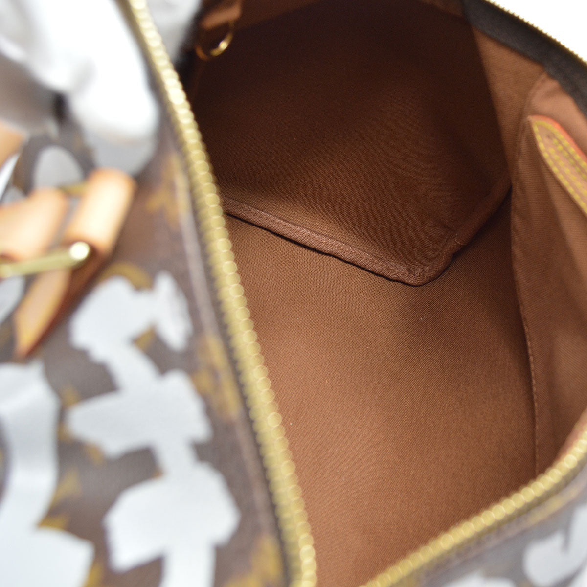 LO-LV bags 7988