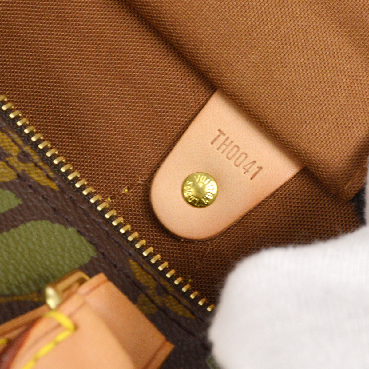 LO-LV bags 9422
