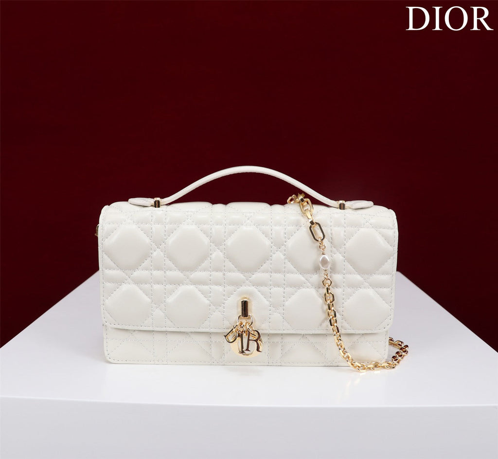 my cd mini 21 white lambskin
