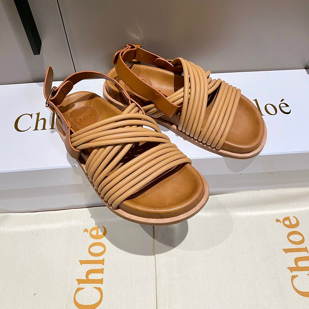 CHLOÉ CROSS STRAP SANDAL IN BRONZE BROWN RUBBER WITH GOLD HARDWARE