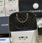 CC 23S Shell Bag 28.5cm Black Patent Leather