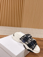 DIOR PLATFORM SLIDES 25S 30 MM IN MIDNIGHT BLUE MIX WHITE FABRIC AND CALFSKIN
